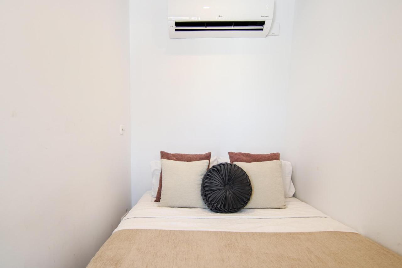 Phaedrus Living - Seaside Luxury Flat Harbour 108 Apartment Пафос Екстериор снимка